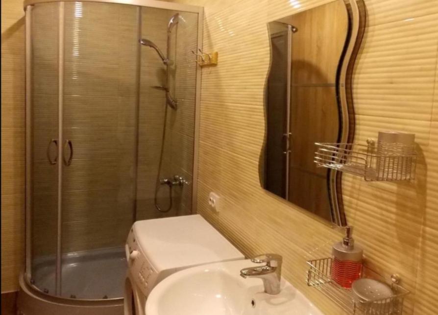 Svobody Avenue Apartment Lviv Oda fotoğraf